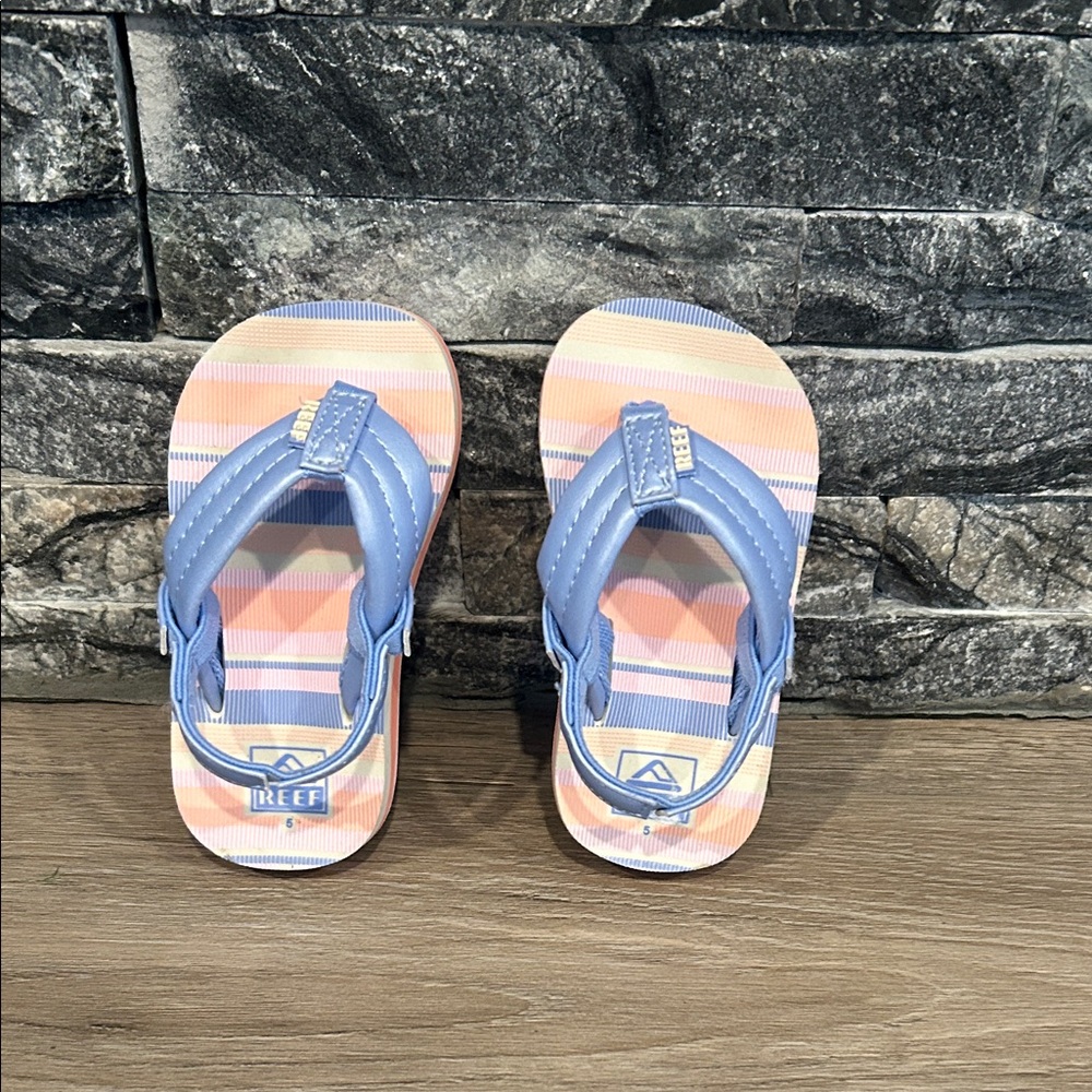 NWOT Reef Kids Sandals -‎ Lavander and Orange Stripes